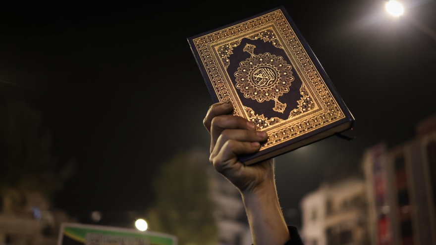 Nhiều người bị bắt giữ sau vụ đốt kinh Koran ở Thụy Điển